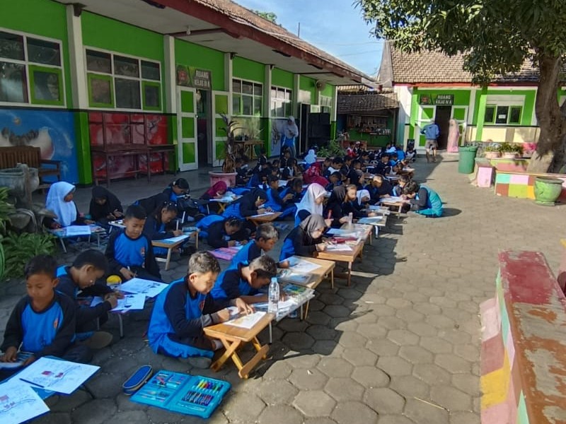 KEGIATAN MEMPERINGATI HARI ANAK NASIONAL